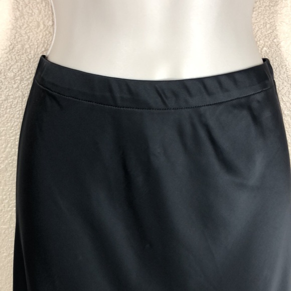 The Row Black SILK Blend Skirt - Picture 2 of 7